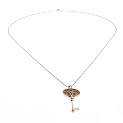 مملوكة مسبقًا Tiffany & Co. Daisy Key Diamond 18K Rose Gold Long Pendant Necklace