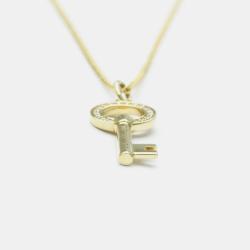 Pre Owned Tiffany & Co. 18K Yellow Gold and Diamond Oval Key Pendant Necklace