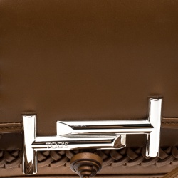 مملوكة مسبقًا حقيبة كروس تودز شراشيب T مزدوجة ميني جلد بنية 