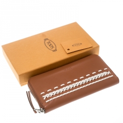 Pre Owned Tod's Brown/White Leather Woven Detail Zip Around Continental Wallet