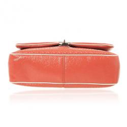 مملوكة مسبقًا Tod's Signature Coral Patent Tracollina Flap Bag