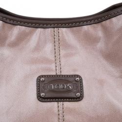 مملوكة مسبقًا Tod's Beige Coated Canvas Gline Tote