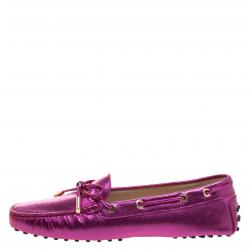 Pre Owned Tod's Pink Metallic Leather Bow Loafers Size 40