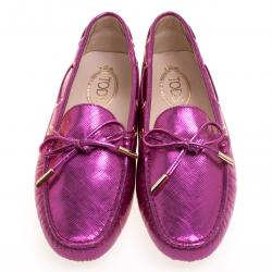 Pre Owned Tod's Pink Metallic Leather Bow Loafers Size 40