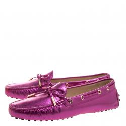 Pre Owned Tod's Pink Metallic Leather Bow Loafers Size 40