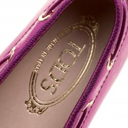 Pre Owned Tod's Pink Metallic Leather Bow Loafers Size 40