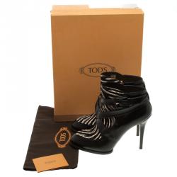 Pre Owned حذاء بوت للكاحل تودز فراء نقشة الزيبرا جلد أسود مقاس 38