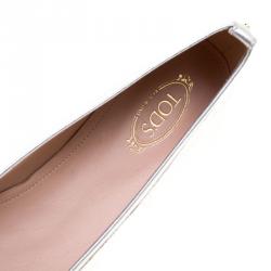 Pre Owned Tod's Metallic Silver Leather Studded Ballet Flats Size 39.5