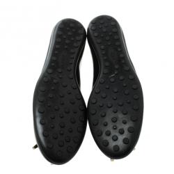 Pre Owned حذاء فلات باليه تودز مرصع جلد لامع أسود مقاس 38