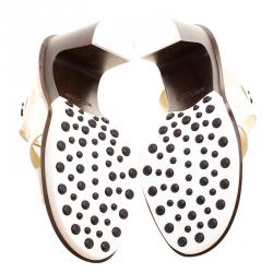 Pre Owned صندل تودز فتحة كعب سيور متعاكسة جلد كريمي مقاس 39.5