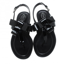 مملوكة مس بقًا Tod's Black Patent Leather Bow Detail Flat Thong Sandals Size 41