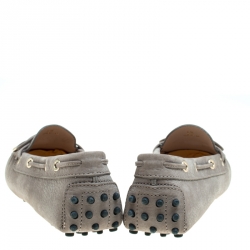 Pre Owned Tod's Beige Suede Bow Loafers Size 40