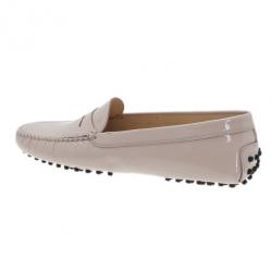 مملوكة مسبقًا حذاء لوفر تودز بيني جلد لامع وردي مقاس 39.5