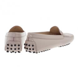 مملوكة مسبقًا حذاء لوفر تودز بيني جلد لامع وردي مقاس 39.5