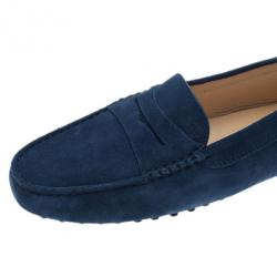 مملوكة مسبقًا Tod's Blue Suede Penny Loafers Size 40