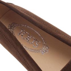 مملوكة مسبقًا حذاء لوفر تودز بيني جلد مدبوغ بني مقاس 38.5