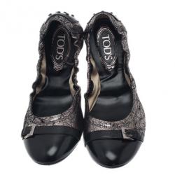 مملوكة مسبقًا حذاء فلات تودز باليه مقدمة بإبزيم فضة مقاس 40