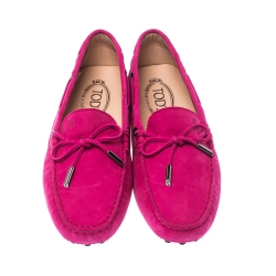 Pre Owned حذاء لوفرز تودز غومينو فيونكة سويدي و جلد وردي مقاس 39