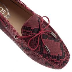 مملوكة مسبقًا Tod's Red Python Leather Loafers Size 39.5