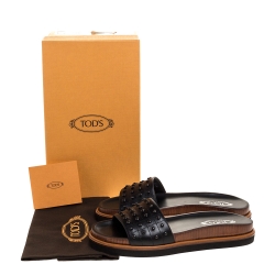 Pre Owned حذاء سلايد تودز  جلد أسود مرصع مقاس 37