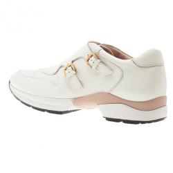 مملوكة مسبقًا Tod's White Leather Buckle Detail Sneakers Size 38.5