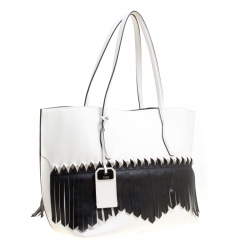مملوكة مسبقًا Tod's White/Black Leather Origami Fringe Shopping Tote