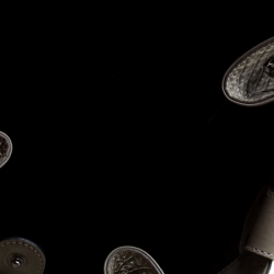 مملوكة مسبقًا حقيبة يد تودز أربطة شهيرة جلد لامعة أرجوانية