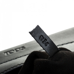 Pre Owned Tod's Black Fringed Leather Medium Wave Tote