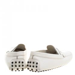 Pre Owned حذاء بيني لوفرز تودز جلد أبيض مقاس 39