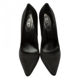 مملوكة مسبقًا Tod's Black Satin Pointed Toe Pumps Size 39.5