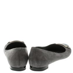 Pre Owned حذاء باليرينا فلات تودز بإبزيم زينة سويدي لونين مقاس 39.5