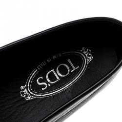 Pre Owned Tod's Black Leather Loafers Size 37