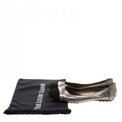 Pre Owned Tod's Silver/Black Leather and Suede Cap Toe Ballet Flats Size 38.5