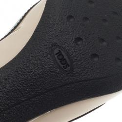 Pre Owned Tod's Cream Patent Fringe Tassel Pumps Size 39