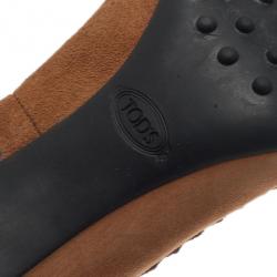 Pre Owned Tod's Brown Suede Embroidered Pumps Size 39