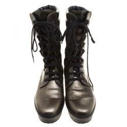 مملوكة مسبقًا حذاء بوت تودز بكعب روكي برباط جلد ميتاليك مقاس 39