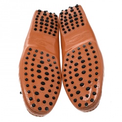 Pre Owned حذاء لوفرز تودز جلد برتقالي لامع بفيونكة مقاس 39.5