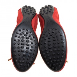 Pre Owned حذاء باليرينا فلات تودز سكرانش سويدي أحمر مقاس 37.5