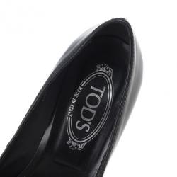 مملوكة مسبقًا Tods Black Leather Buckle Pumps Size 40