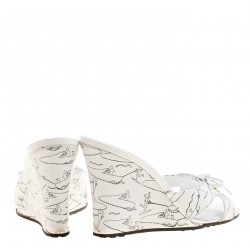 Pre Owned Tod's White Printed Leather Peep Toe Bow Detail Wedge Slides Size 36.5