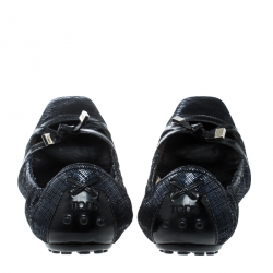 Pre Owned Tod's Metallic Blue Suede and Black Leather Bow Detail Scrunch Ballet Flats Size 37.5
