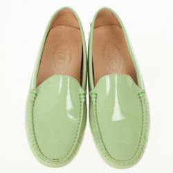 Pre Owned Tod's Mint Patent Leather Classic Loafers Size 37.5