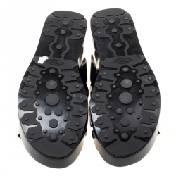 Pre Owned صندل تودز نعل سميك فتحة كعب جلد لامع كحلي مقاس 39