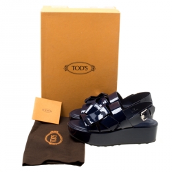 Pre Owned صندل تودز نعل سميك فتحة كعب جلد لامع كحلي مقاس 39