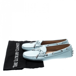 Pre Owned حذاء لوفرز تودز فيونكة جلد أزرق باودر مقاس 39.5