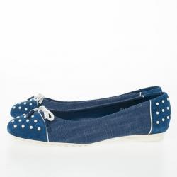 مملوكة مسبقًا Tod's Blue Denim and Suede Dew Ballet Flats Size 37.5