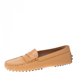Pre Owned Tod's Beige Leather Gommino Loafers Size 36