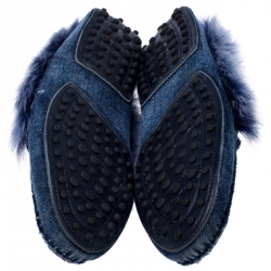 مملوكة مسبقًا حذاء لوفرز تودز بطانة فرو حرف T مزدوج سليب أون دنيم أزرق مقاس 37