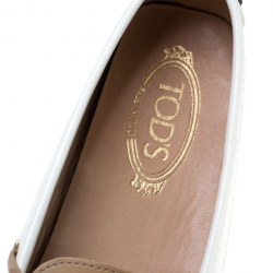 Pre Owned Tod's Two Tone Patent Leather Bow Slip On Loafers Size 38