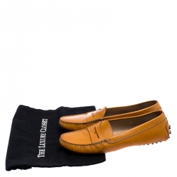 Pre Owned Tod's Orange Leather Gommino Slip On Loafers Size 40